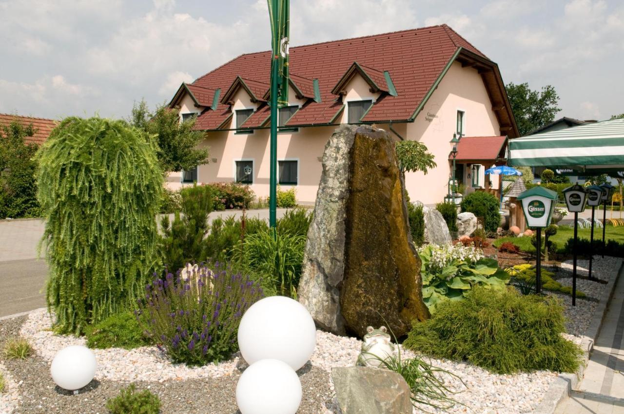 Restaurant Gaestehaus Seiger Sankt Lorenzen bei Knittelfeld Bagian luar foto