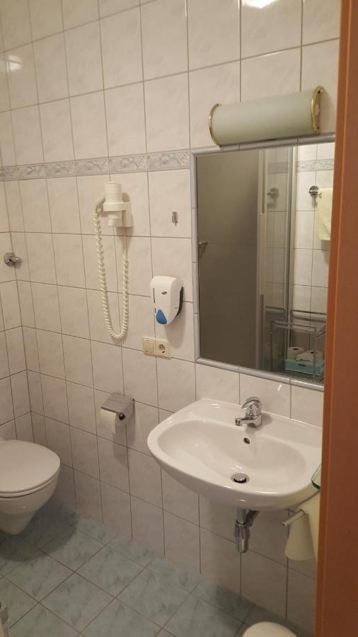 Restaurant Gaestehaus Seiger Sankt Lorenzen bei Knittelfeld Bagian luar foto