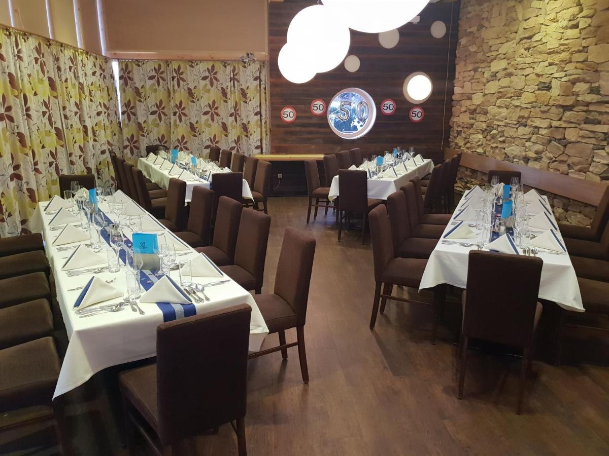 Restaurant Gaestehaus Seiger Sankt Lorenzen bei Knittelfeld Bagian luar foto